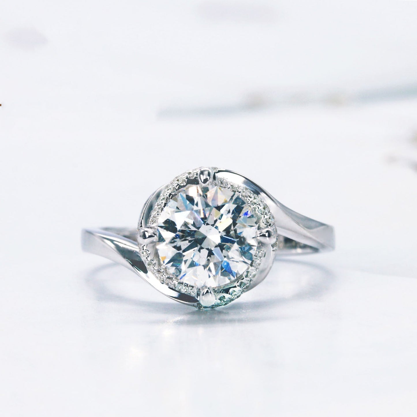 Six Prong Moissanite Ring - Getmgirlzworld Shop