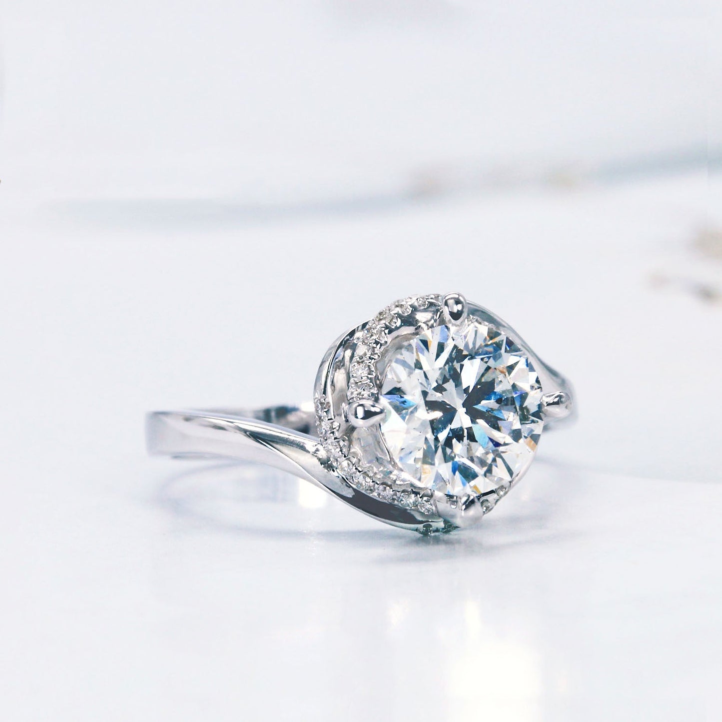 Six Prong Moissanite Ring - Getmgirlzworld Shop
